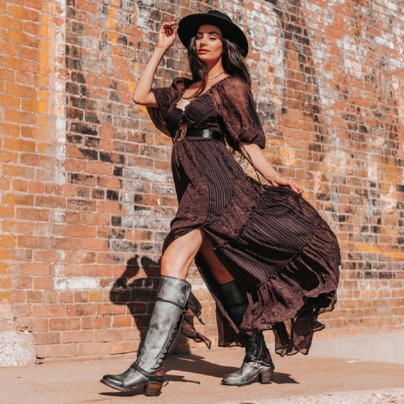 Freebird Coal Boots -Stone - Picture 6 of 15